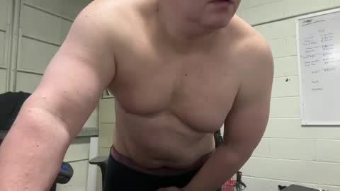 Snapshot of treborinthesky chatting on March 10, 2:16 pm treborinthesky online show from March 10, 2:16 pm