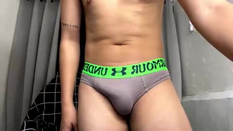 trebz_01 online show from February 25, 3:51 am