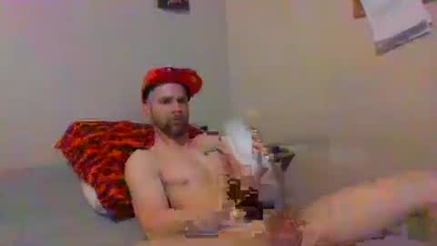 TreeBurner1 online show from February 27, 1:24 am