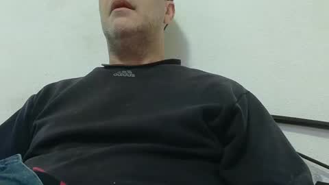 Snapshot of trevido4u chatting on January 8, 3:29 am trevido4u online show from January 8, 3:29 am