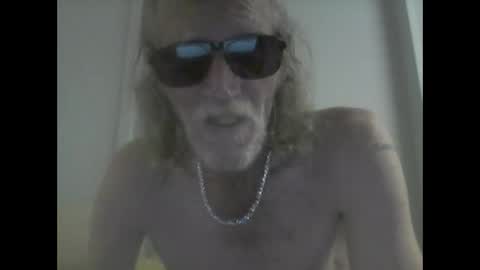 trevordavies802 online show from October 16, 3:58 am