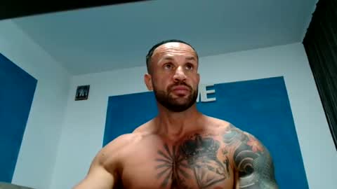 tridentmuscles online show from October 19, 9:40 pm