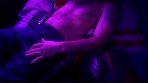 Snapshot of tripod1369 chatting on October 27, 9:00 am BigclockKock online show from October 27, 9:00 am