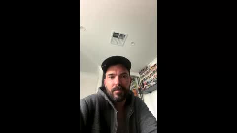 tripz8924 online show from June 6, 1:11 am