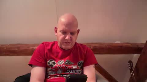 Snapshot of tritonspace chatting on October 9, 5:01 am Triton online show from October 9, 5:01 am