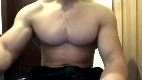 Troncq online show from March 27, 9:32 am