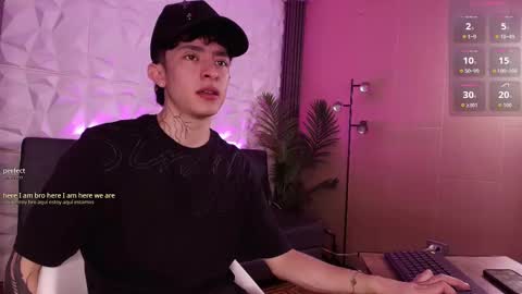 Troy online show from December 4, 7:43 pm