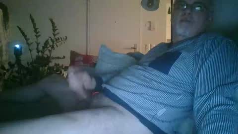 trukturk online show from February 26, 9:14 pm