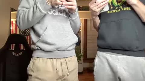 Snapshot of trystoph chatting on December 21, 6:30 am Treistoph online show from December 21, 6:30 am