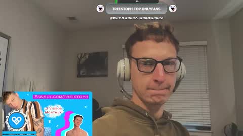 Snapshot of trystoph chatting on October 10, 11:59 am Treistoph online show from October 10, 11:59 am