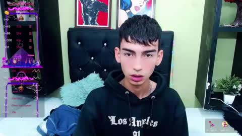 ttimy online show from February 14, 8:48 pm