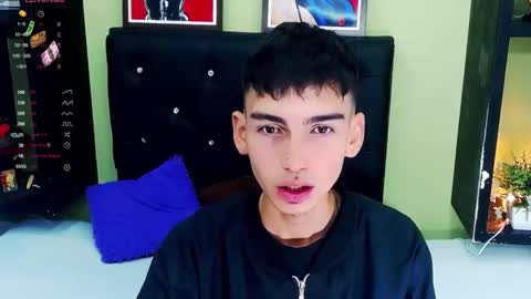 ttimy online show from January 26, 8:02 pm