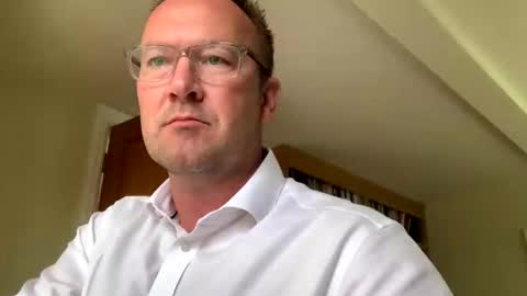 tugger206762 online show from June 1, 8:58 am
