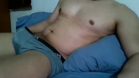 Snapshot of tupapi79279622 chatting on February 16, 3:37 am tupapi79279622 online show from February 16, 3:37 am