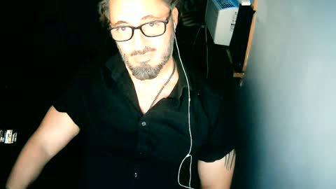 tuscan_taurus online show from June 18, 9:14 am