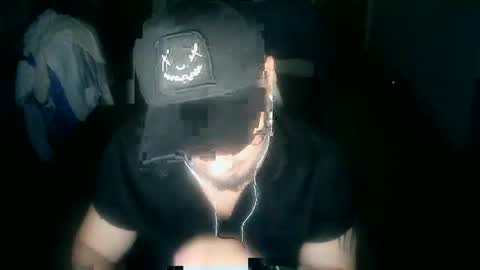 tuscan_taurus online show from December 2, 12:47 am