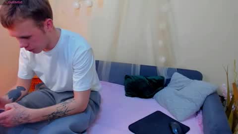 Angus online show from February 1, 7:34 pm