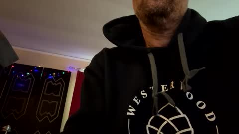 twerkandjerkk online show from February 17, 1:32 pm