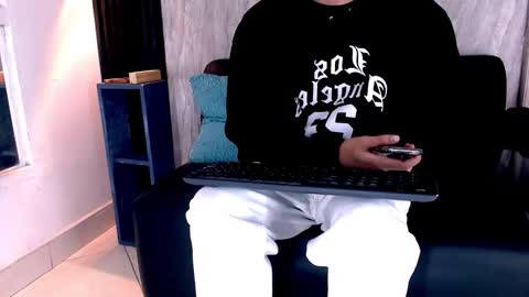 samu online show from November 21, 12:04 pm