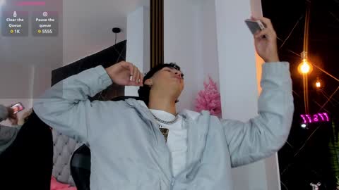 samu online show from December 14, 12:01 pm