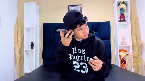 samu online show from October 2, 12:09 pm