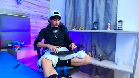    online show from October 8, 4:39 am