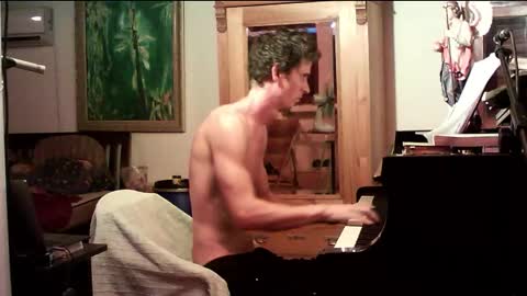 Snapshot of twoforallprivate chatting on February 7, 10:41 pm TobeBritta online show from February 7, 10:41 pm