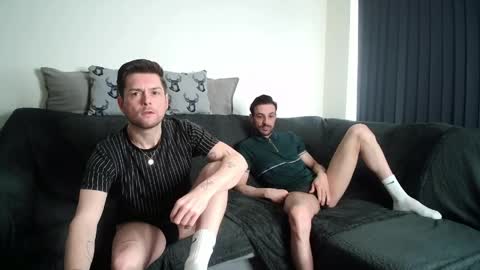 RyanRowan online show from April 12, 5:36 pm