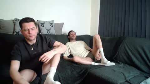 RyanRowan online show from April 9, 8:15 pm