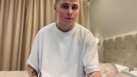 tyler_garrner online show from September 14, 5:37 pm