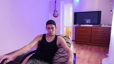 Tyler and Chris online show from October 7, 10:30 am