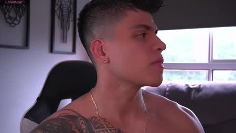 David online show from September 18, 7:38 pm