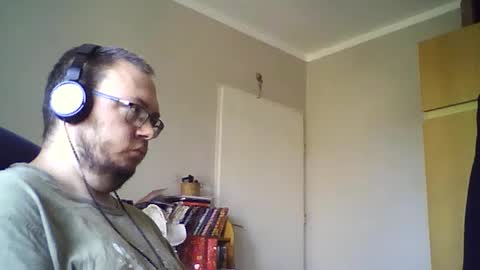 tyradi1991 online show from June 25, 8:19 am