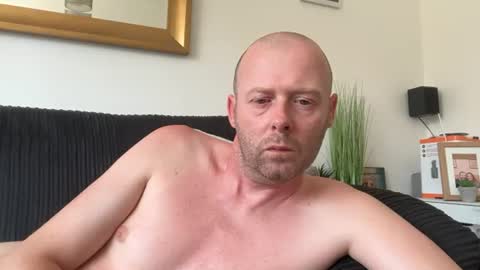 ukmatty3 online show from June 25, 4:12 pm