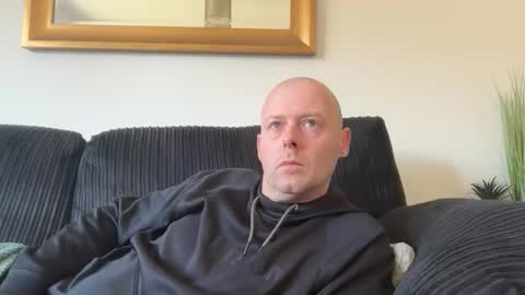 ukmatty3 online show from April 18, 3:13 pm