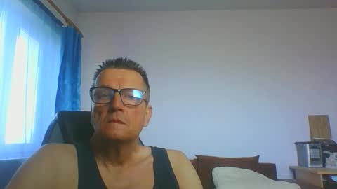 ulmeni4 online show from March 14, 8:21 am