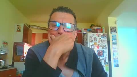 ulmeni4 online show from March 20, 8:29 am