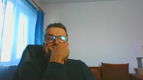 ulmeni4 online show from January 19, 7:10 am