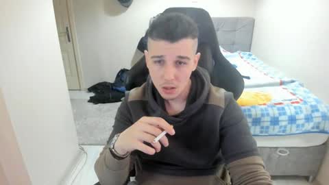 Snapshot of ulxer chatting on January 24, 9:05 pm hi im mike tyson -  online show from January 24, 9:05 pm