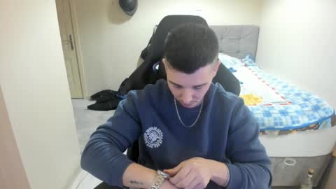 Snapshot of ulxer chatting on January 27, 7:24 pm hi im mike tyson -  online show from January 27, 7:24 pm