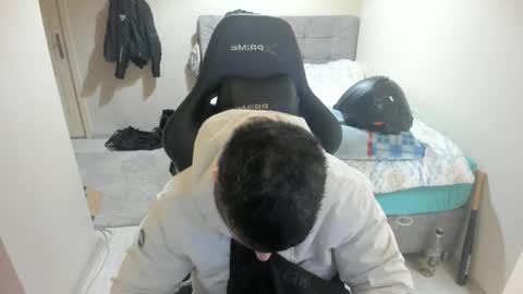 Snapshot of ulxer chatting on March 8, 8:35 pm hi im mike tyson -  online show from March 8, 8:35 pm