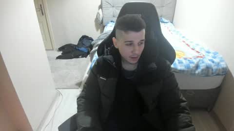Snapshot of ulxer chatting on January 26, 8:23 pm hi im mike tyson -  online show from January 26, 8:23 pm