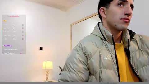 un_sluttyy online show from February 3, 11:04 am