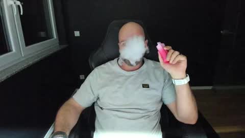 Uncle Bear online show from November 8, 12:36 am