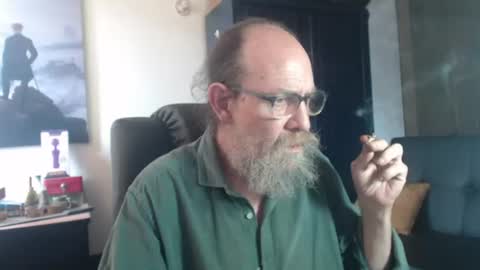 Uncle Hottie online show from July 11, 5:59 pm