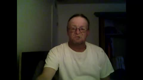 unclemuff online show from June 8, 9:49 pm
