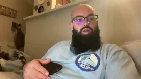 uncutbeard129840 online show from October 11, 3:10 am