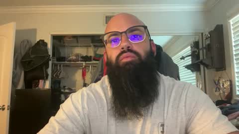 uncutbeard129840 online show from October 23, 11:51 pm