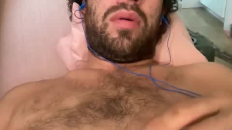 universalstudihoes online show from November 5, 10:45 pm