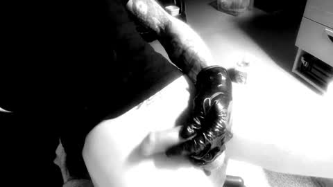 unlitimnaughty_ online show from January 30, 7:07 am